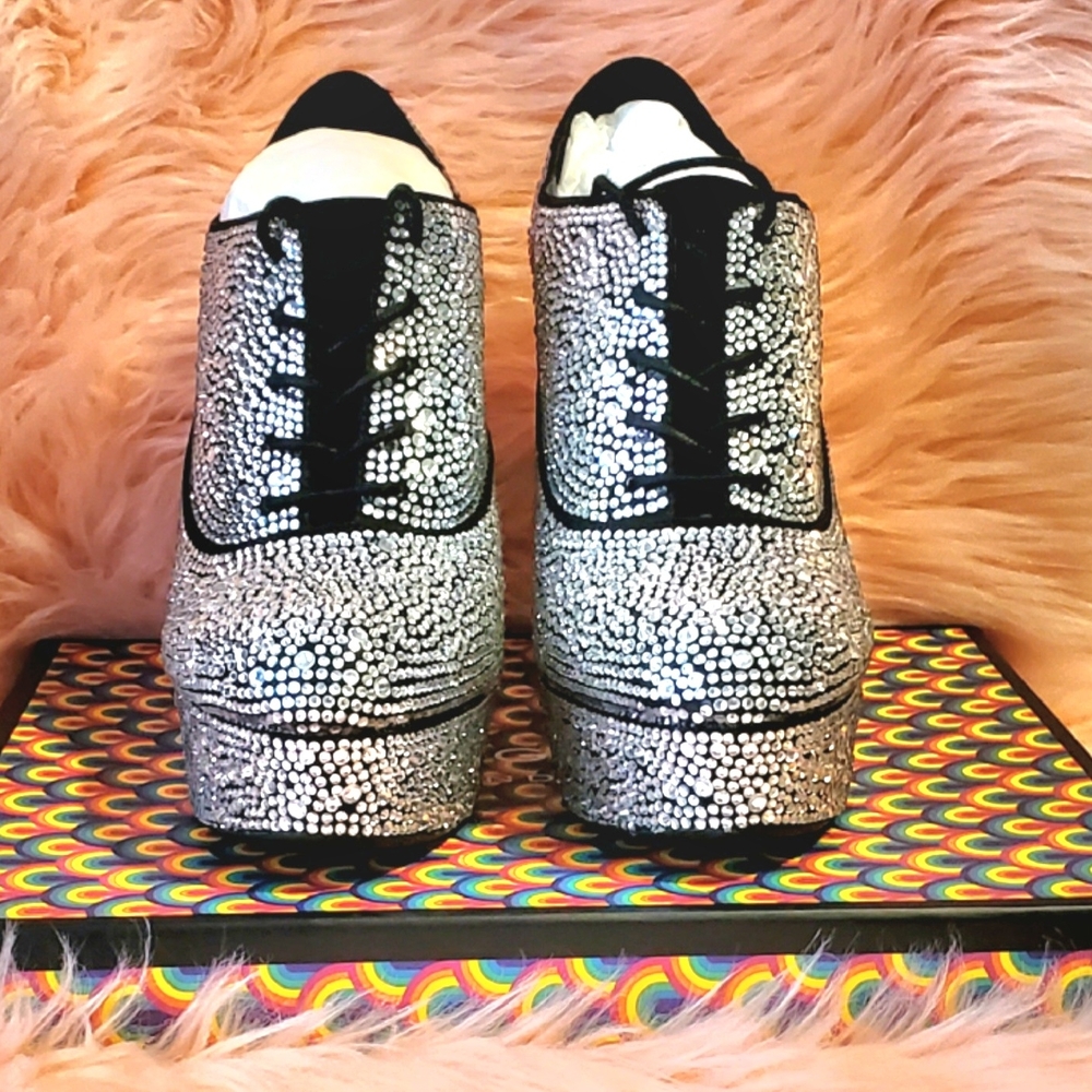Gianni Bini Rhinestone Platforms = NWOT